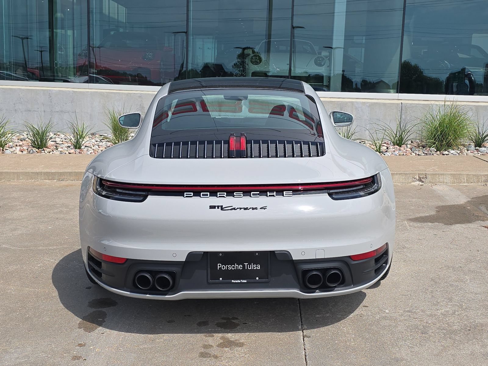 Certified 2024 Porsche 911 Carrera 4 AWD/4WD image 6