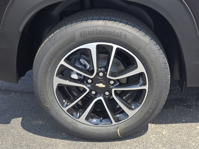 New 2026 Chevrolet TrailBlazer LT w/ Convenience Package FWD image 9