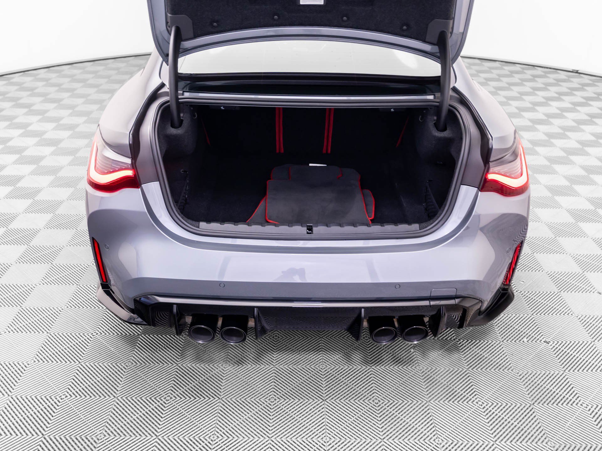 Used 2022 BMW M4 xDrive Competition w/ Executive Package AWD/4WD image 44