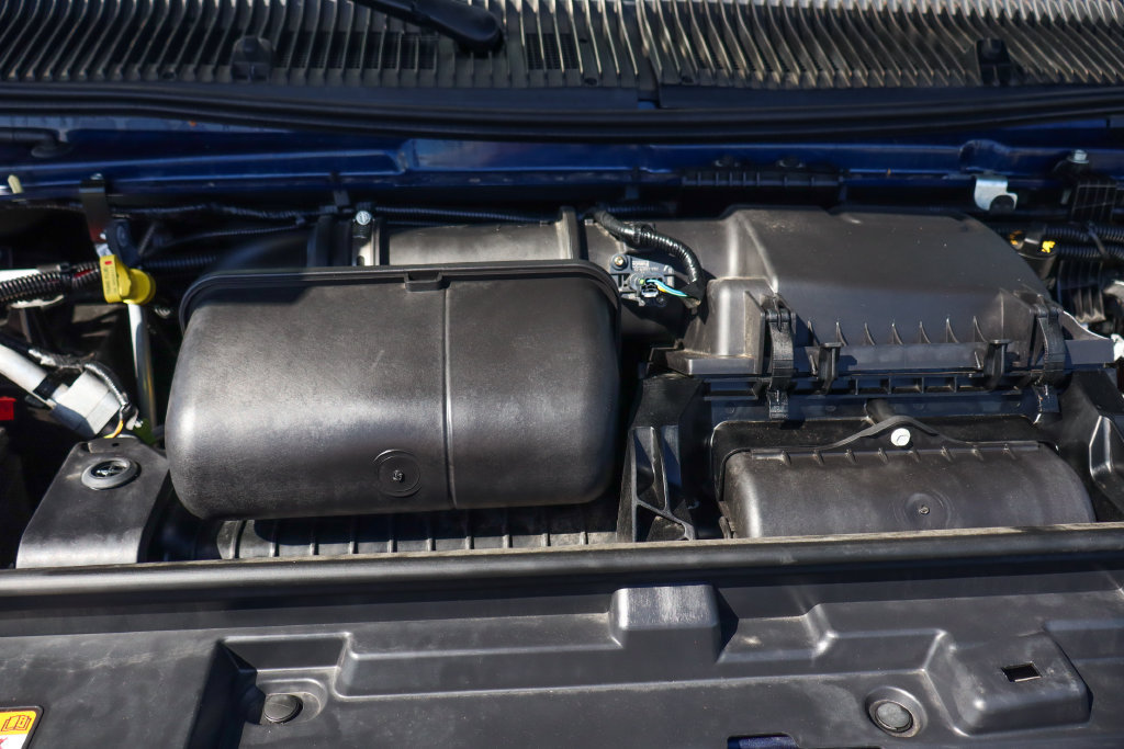 Used 2024 Ford E-450 and Econoline 450 Super Duty w/ Power Windows & Locks Group RWD image 17