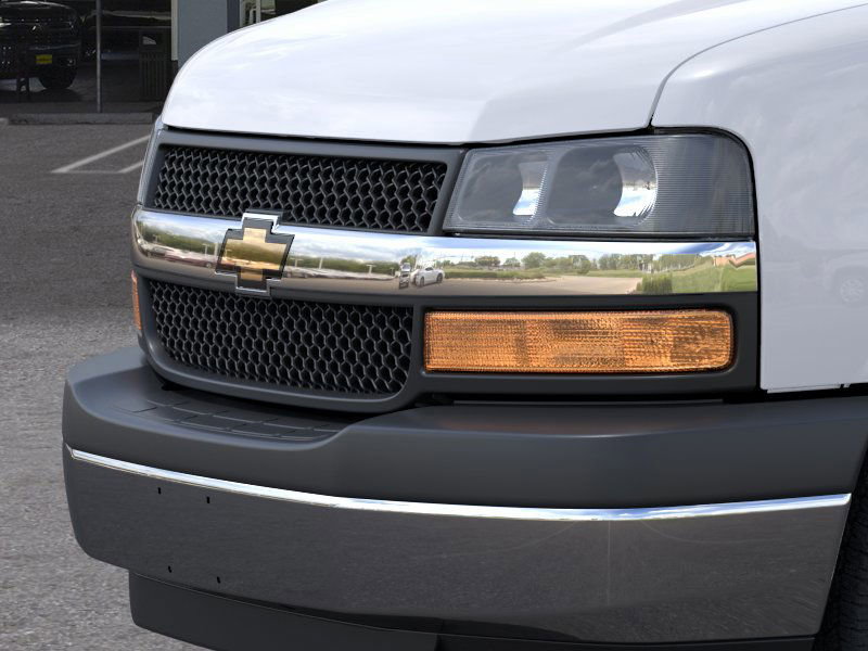 New 2025 Chevrolet Express 2500 Work Van w/ Driver Convenience Package image 37