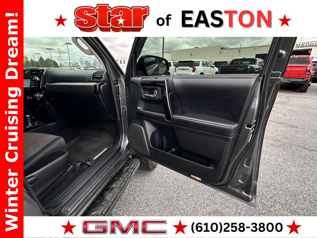 Used 2019 Toyota 4Runner TRD Off-Road image 11