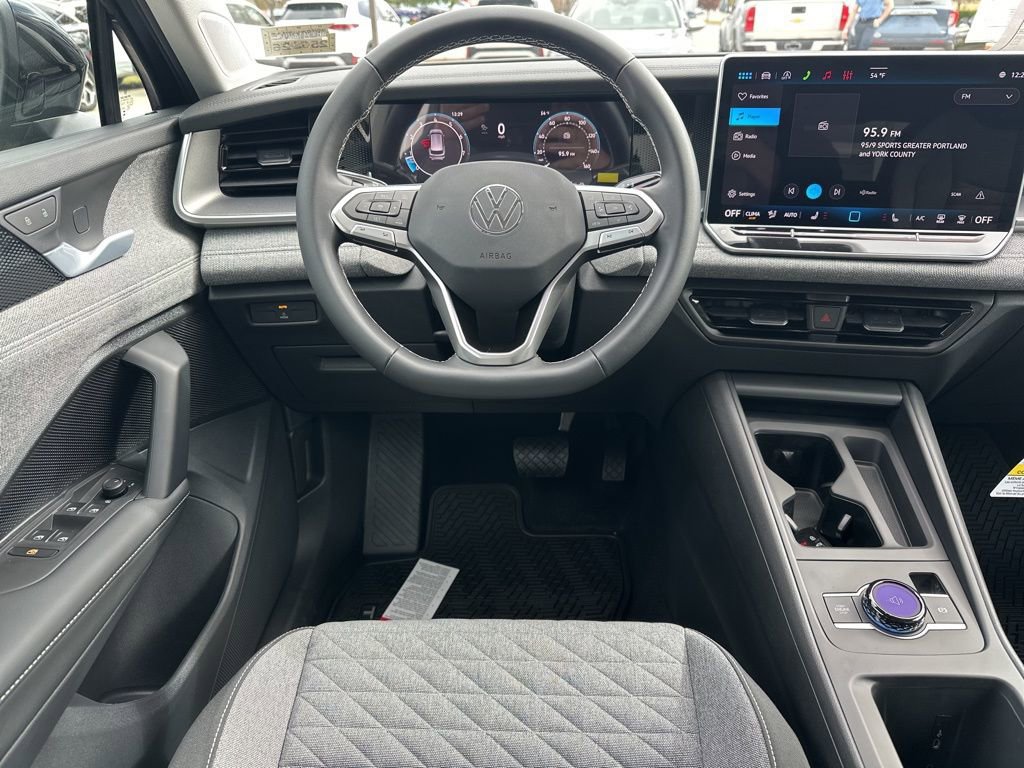 New 2026 Volkswagen Tiguan S image 13