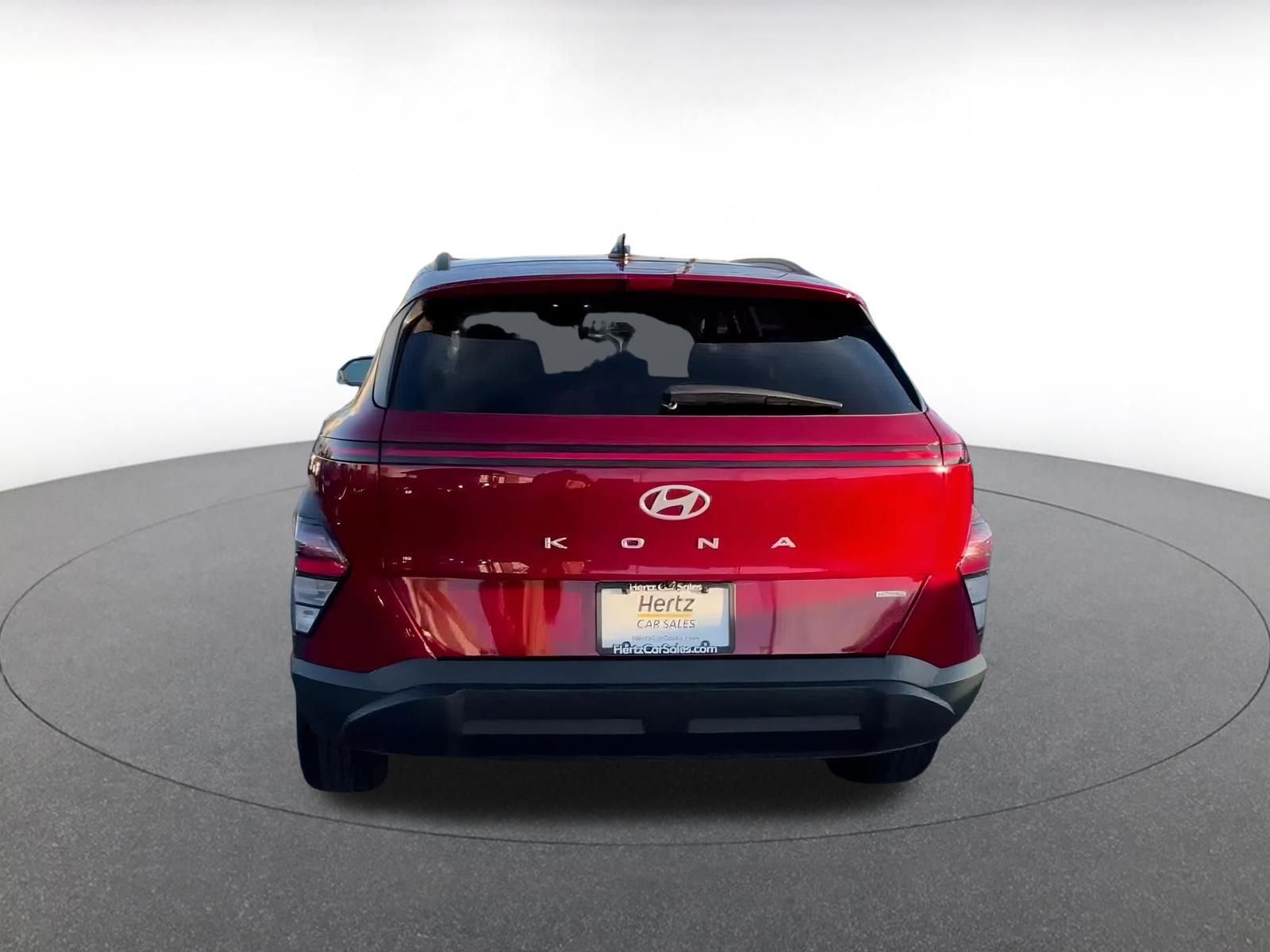 Used 2025 Hyundai Kona SEL image 11