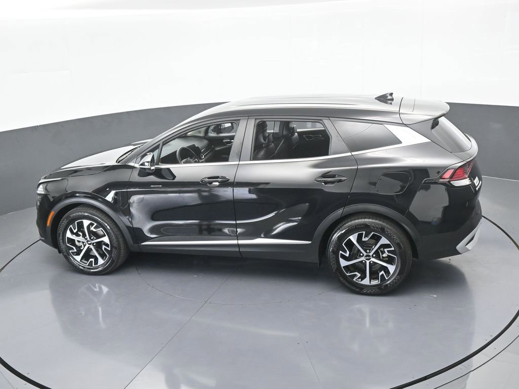 Used 2025 Kia Sportage EX image 50
