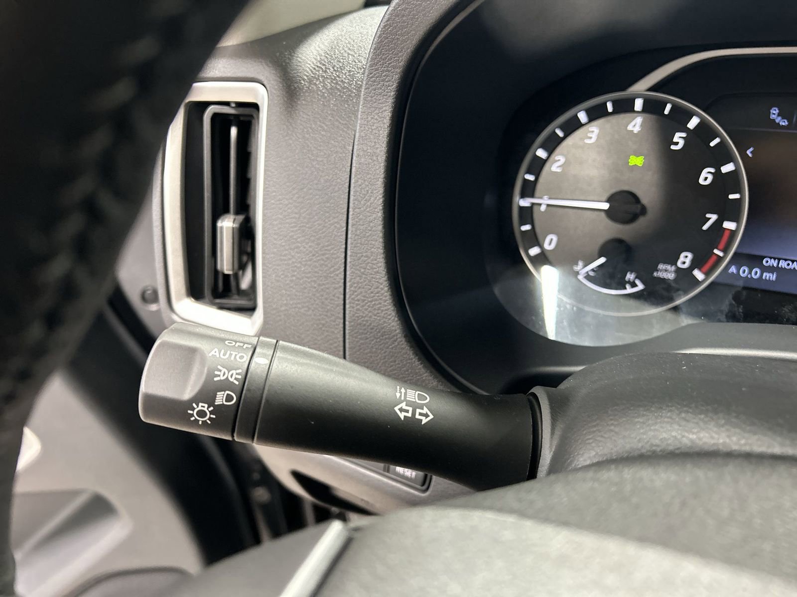 New 2026 Nissan Frontier SV w/ SV Convenience Package image 21