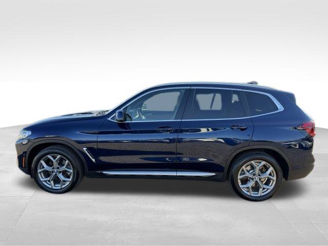 Used 2024 BMW X3 xDrive30i w/ Premium Package AWD/4WD image 4