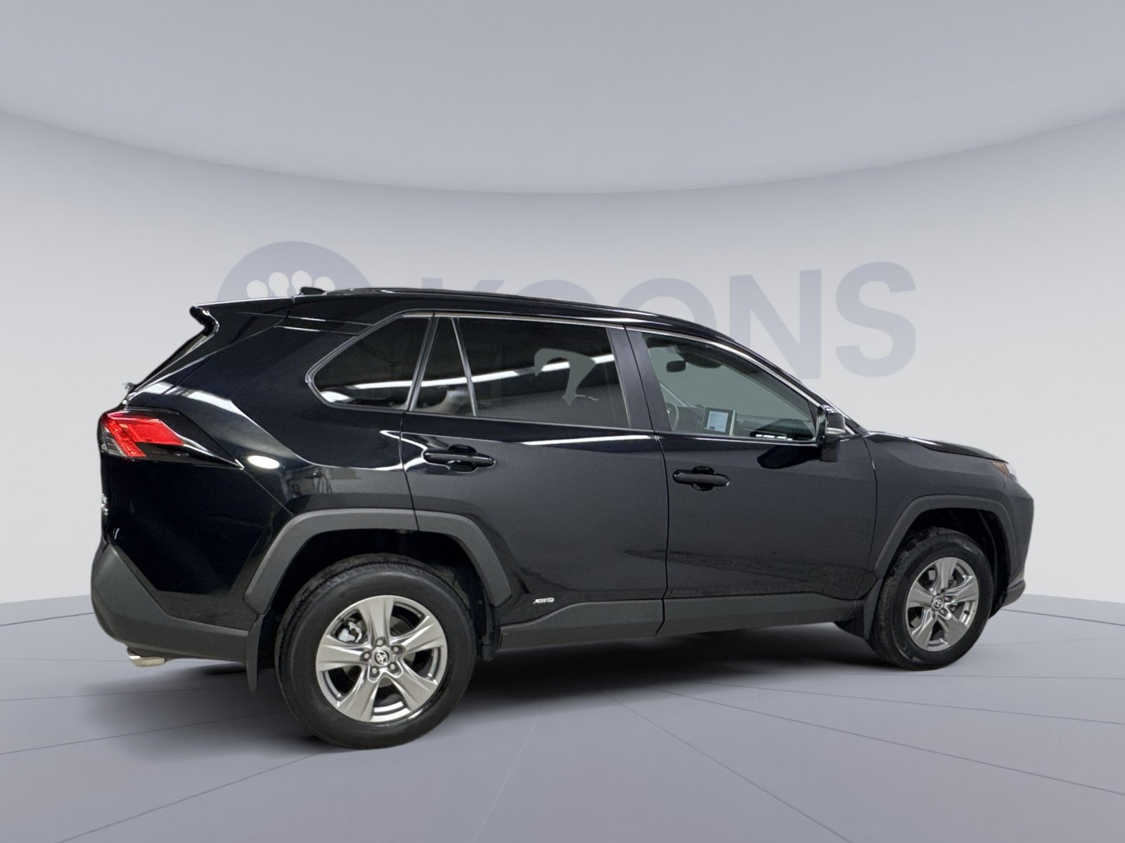 Used 2024 Toyota RAV4 XLE image 13
