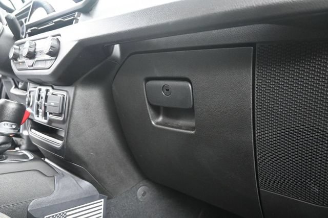 Used 2024 Jeep Gladiator Sport AWD/4WD image 41