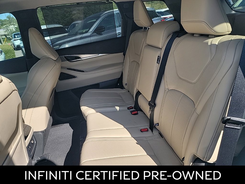 Certified 2024 INFINITI QX60 Luxe w/ Vision Package FWD image 7