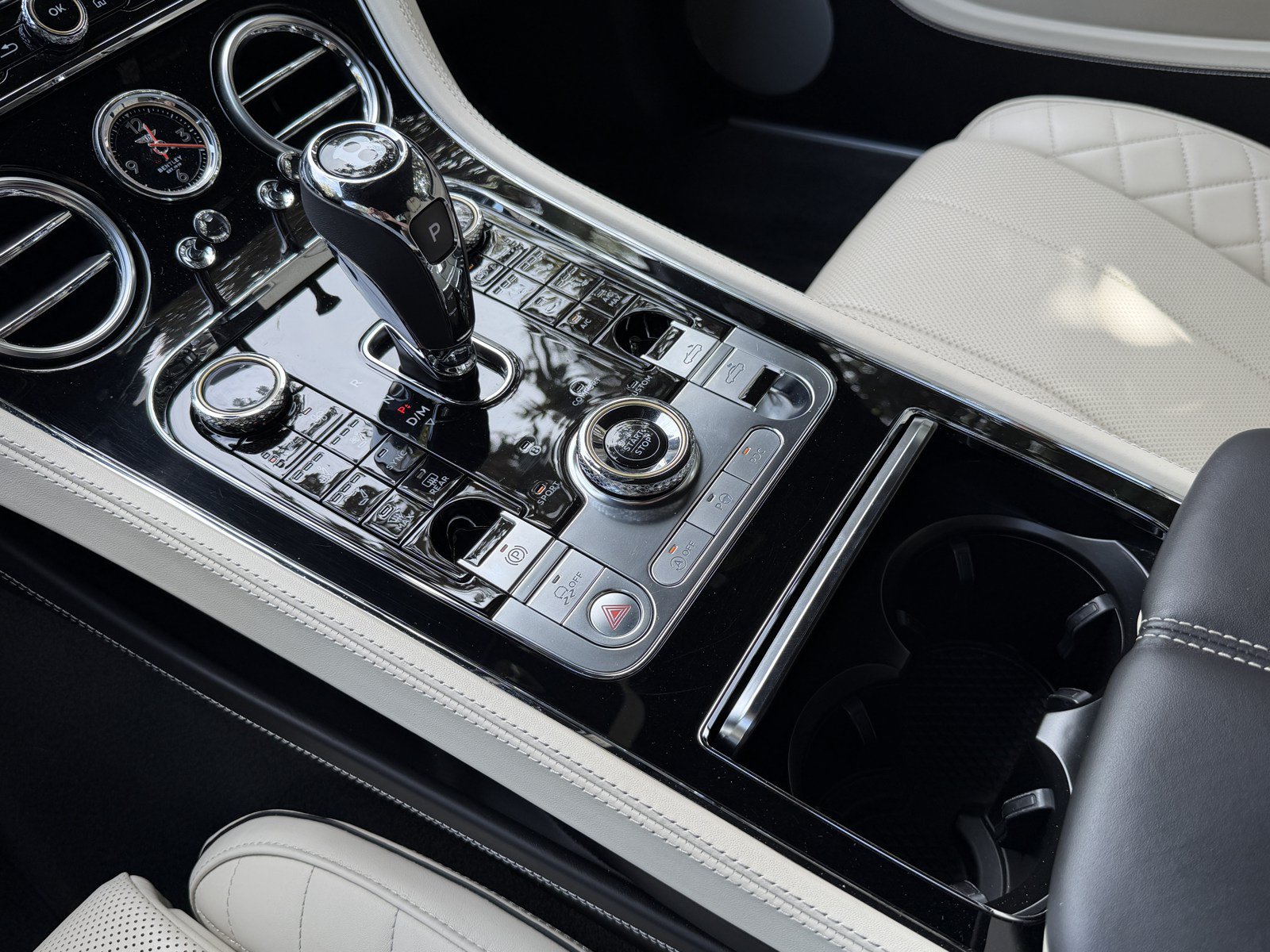 Certified 2020 Bentley Continental GT AWD/4WD image 30