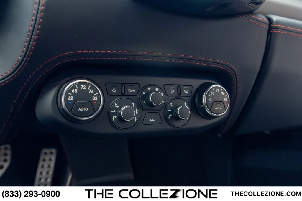 Used 2014 Ferrari 458 Italia Coupe RWD image 62
