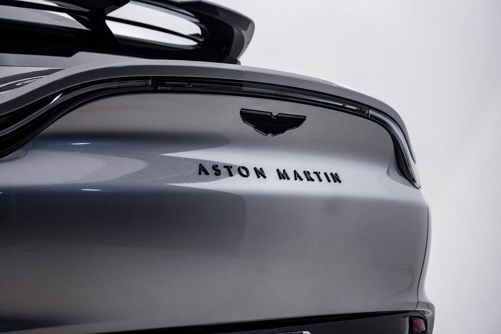 New 2026 Aston Martin DBX 707 image 12