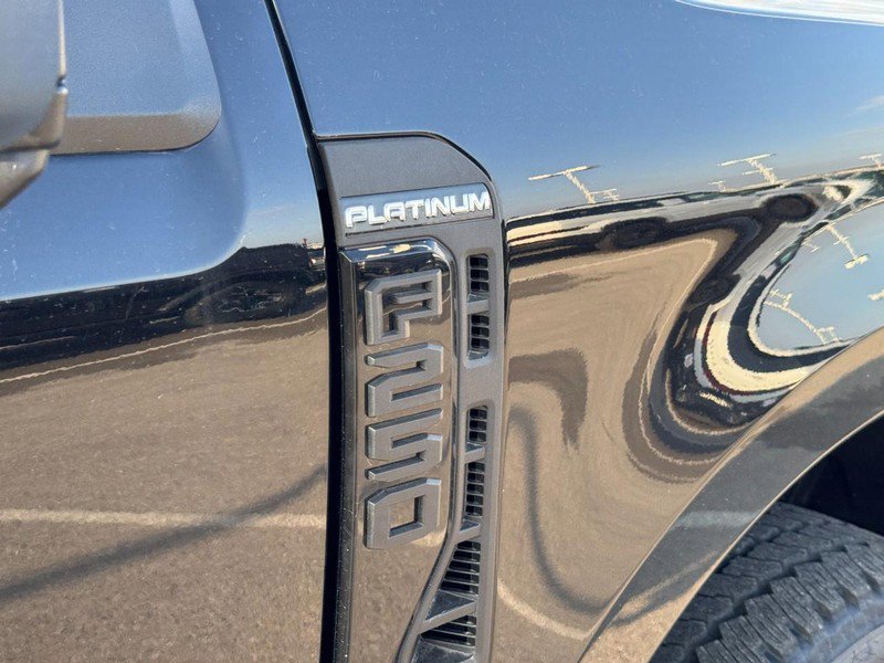 New 2026 Ford F250 Platinum w/ FX4 Off-Road Package image 12