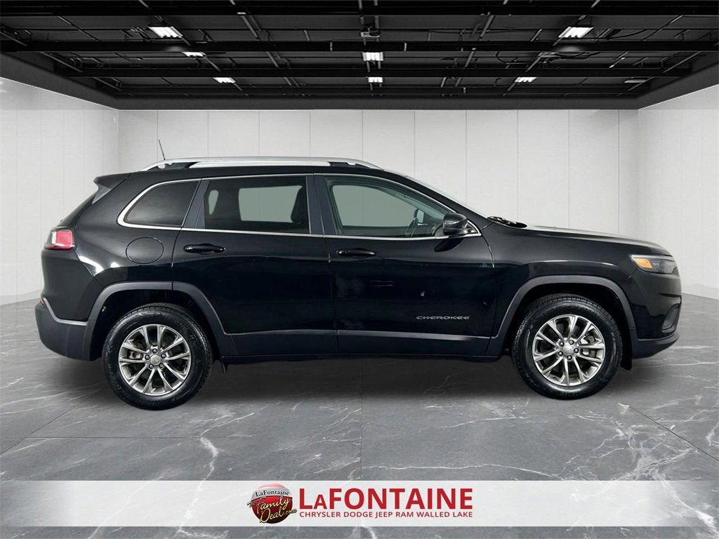 Used 2020 Jeep Cherokee Latitude Plus w/ Comfort/Convenience Group image 6