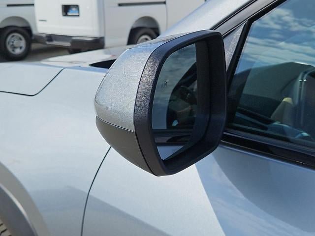 New 2027 Chevrolet Equinox ACTIV FWD image 20