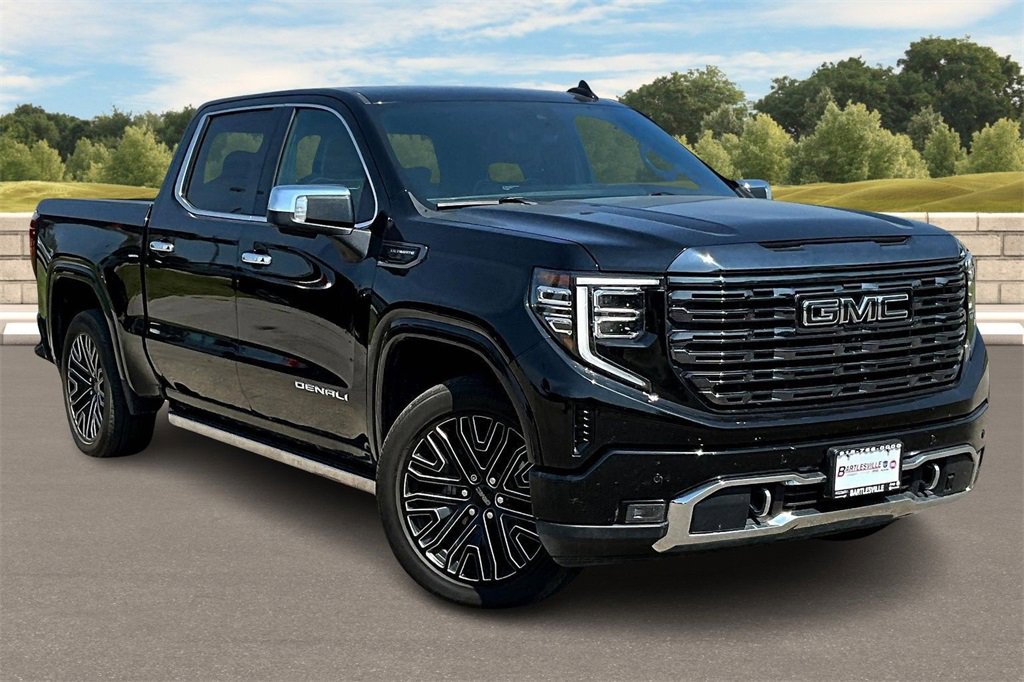 Used 2022 GMC Sierra 1500 Denali Ultimate image 2