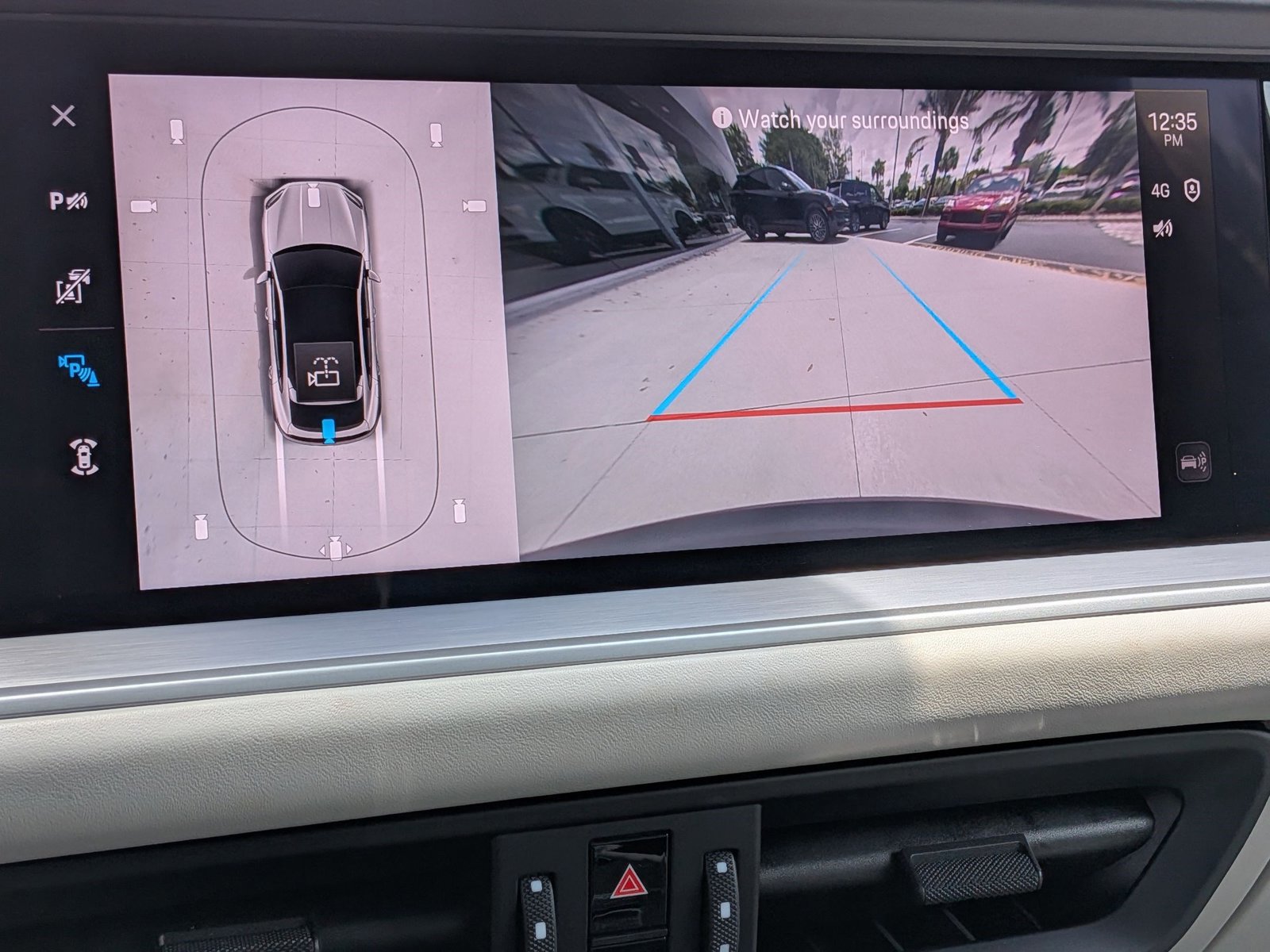 Certified 2024 Porsche Cayenne Coupe AWD/4WD image 20