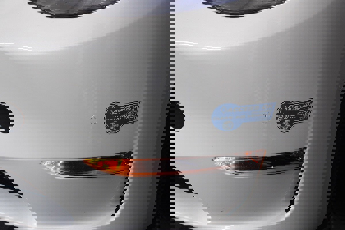 Used 2021 Tesla Model Y Long Range image 21