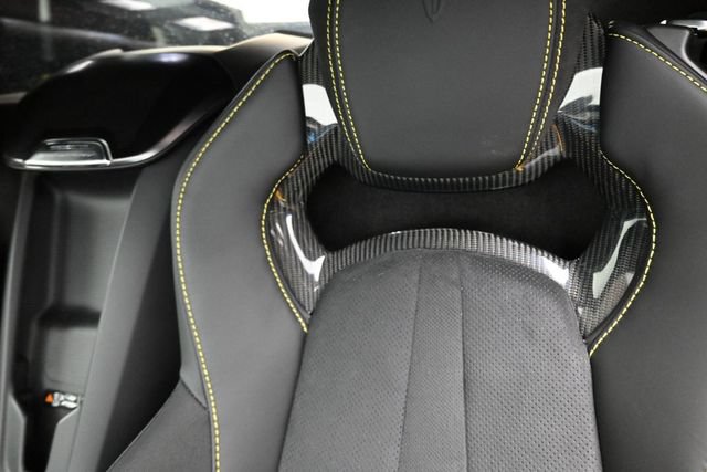 Used 2025 Chevrolet Corvette Stingray Premium Cpe w/ Z51 Performance Package RWD image 20