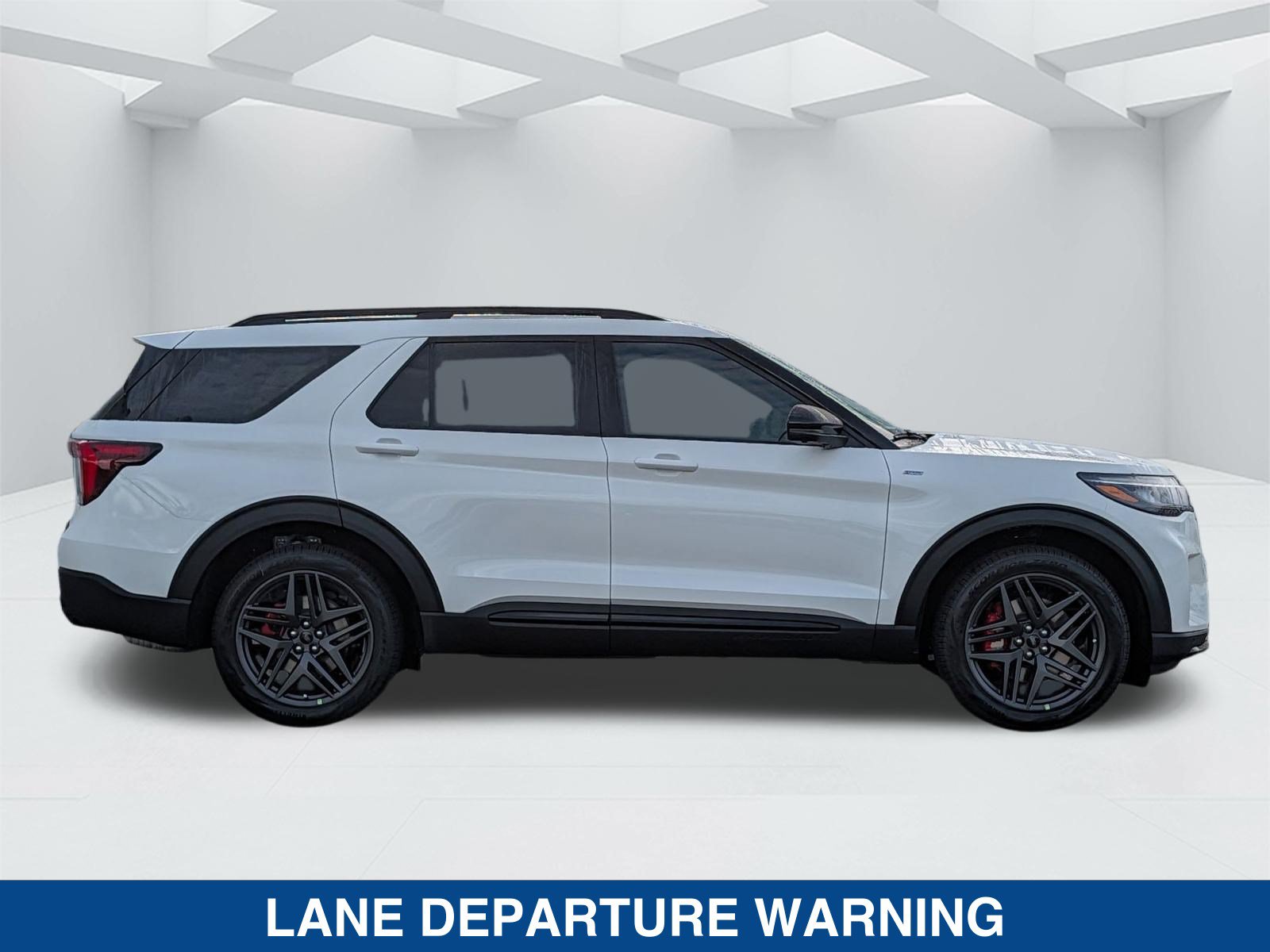 New 2026 Ford Explorer ST-Line w/ ST-Line Street Pack AWD/4WD image 5