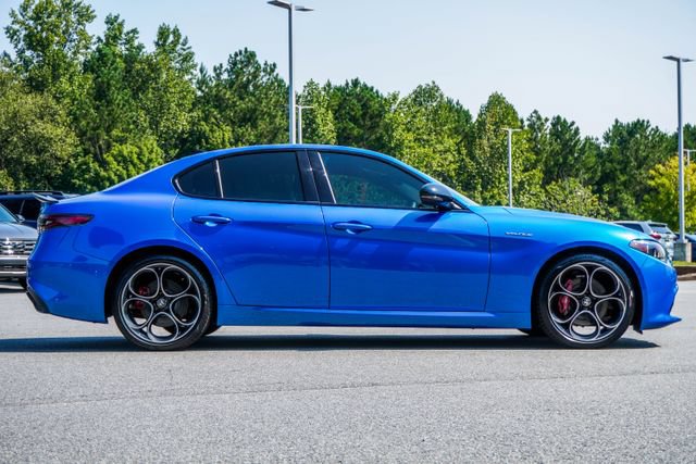 Used 2024 Alfa Romeo Giulia Veloce RWD image 6