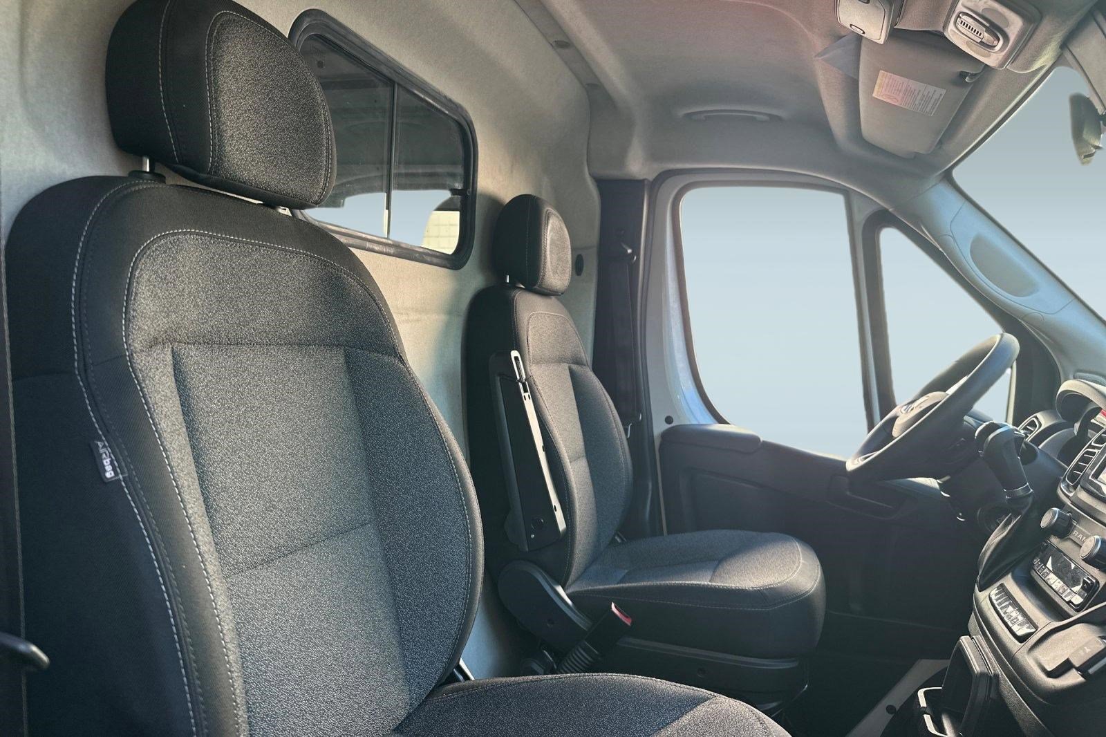 Used 2023 RAM ProMaster 2500 image 28