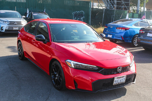 Used 2025 Honda Civic Sport image 3