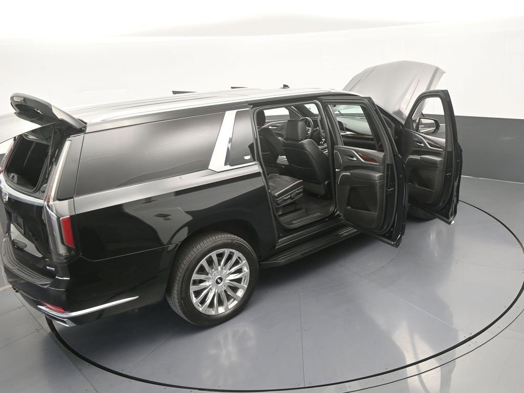 Used 2023 Cadillac Escalade ESV Premium Luxury image 74