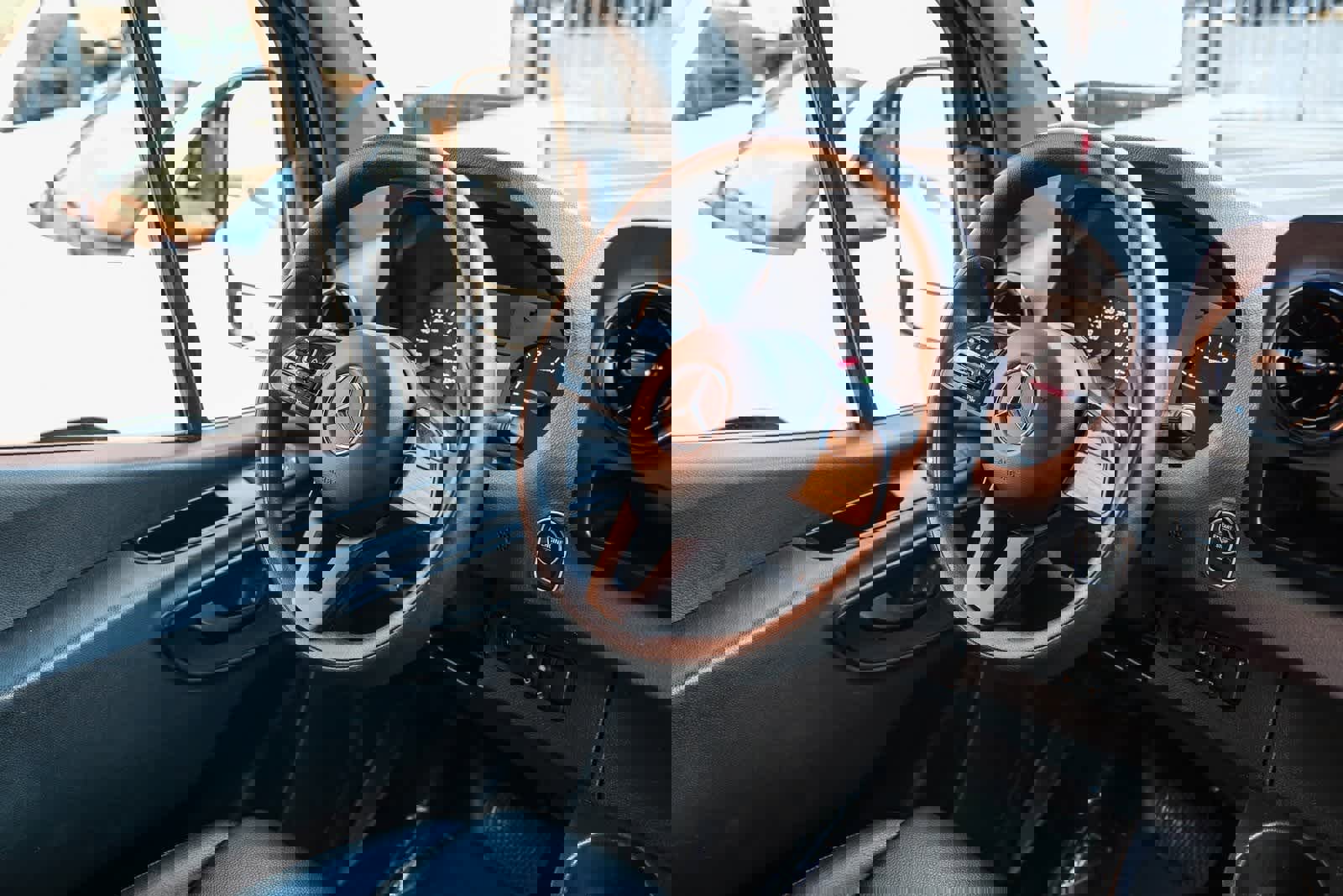 Used 2023 Mercedes-Benz Sprinter 3500 image 16