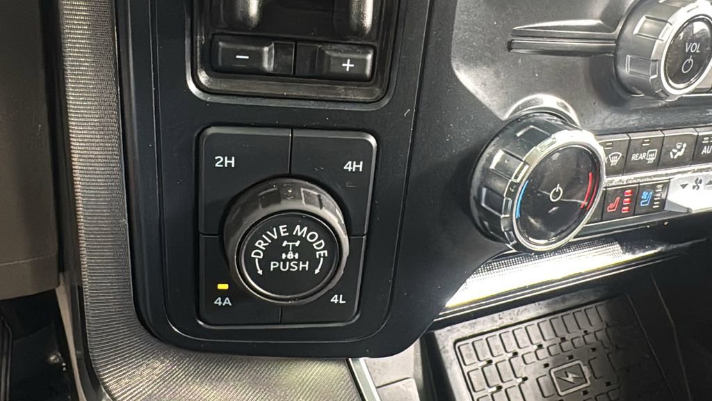 Used 2025 Ford F150 Platinum w/ Equipment Group 703A Plus image 29