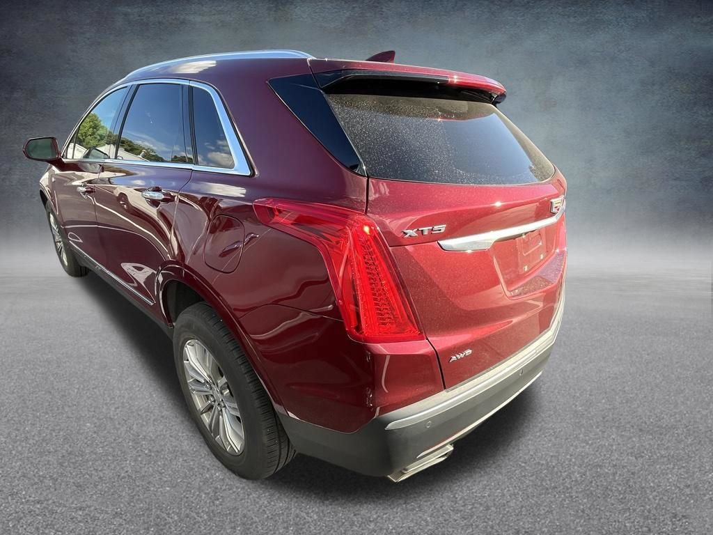 Used 2018 Cadillac XT5 Luxury w/ Driver Awareness Package AWD/4WD image 7