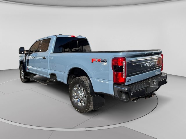 Used 2023 Ford F350 King Ranch AWD/4WD image 3