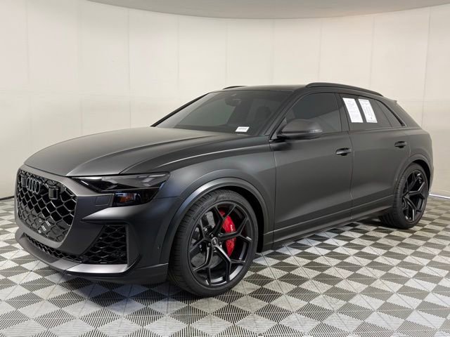 Used 2026 Audi RS Q8 performance AWD/4WD image 2