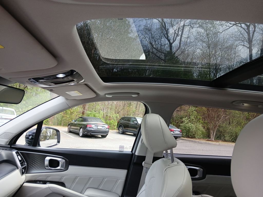 Used 2023 Kia Sorento SX image 29