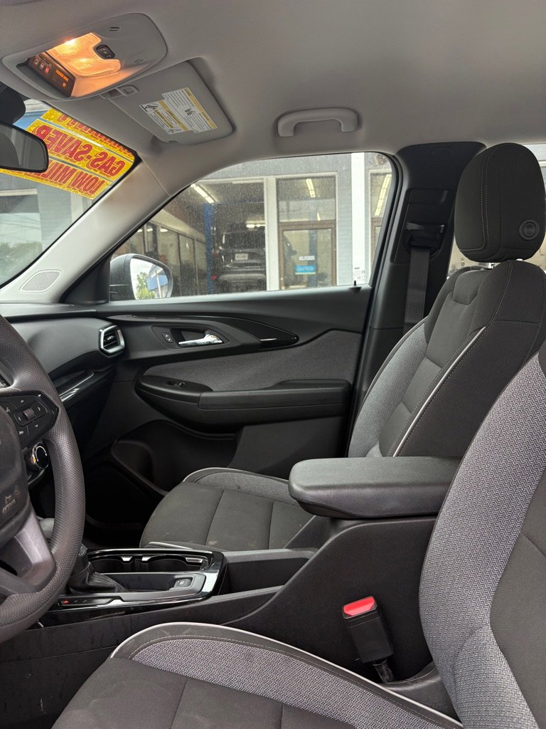 Used 2021 Chevrolet TrailBlazer LS image 10