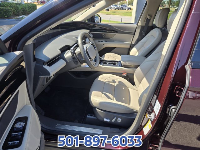 Certified 2025 Lincoln Nautilus Premier AWD/4WD image 10
