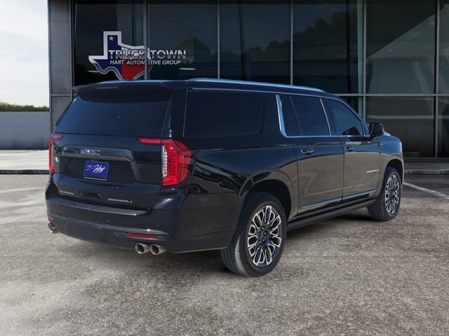 Used 2023 GMC Yukon XL Denali Ultimate image 5