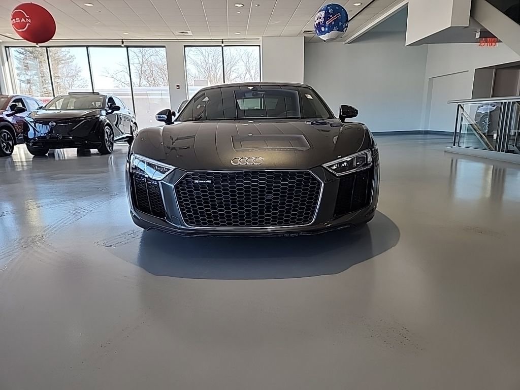Used 2017 Audi R8 V10 image 8