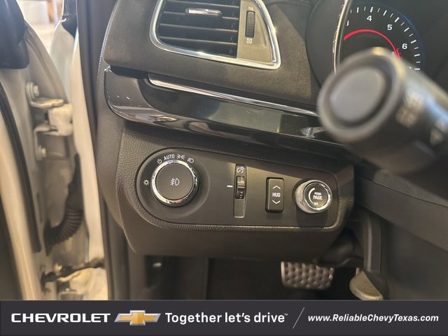 Used 2015 Chevrolet SS image 19