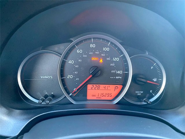 Used 2013 Toyota Yaris L image 15