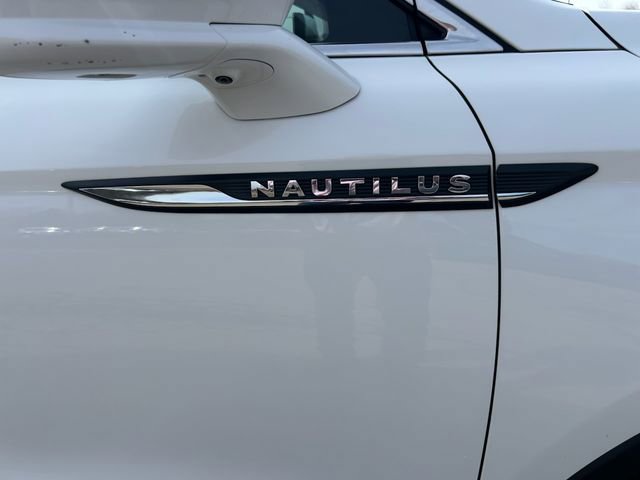 Used 2021 Lincoln Nautilus Reserve image 6