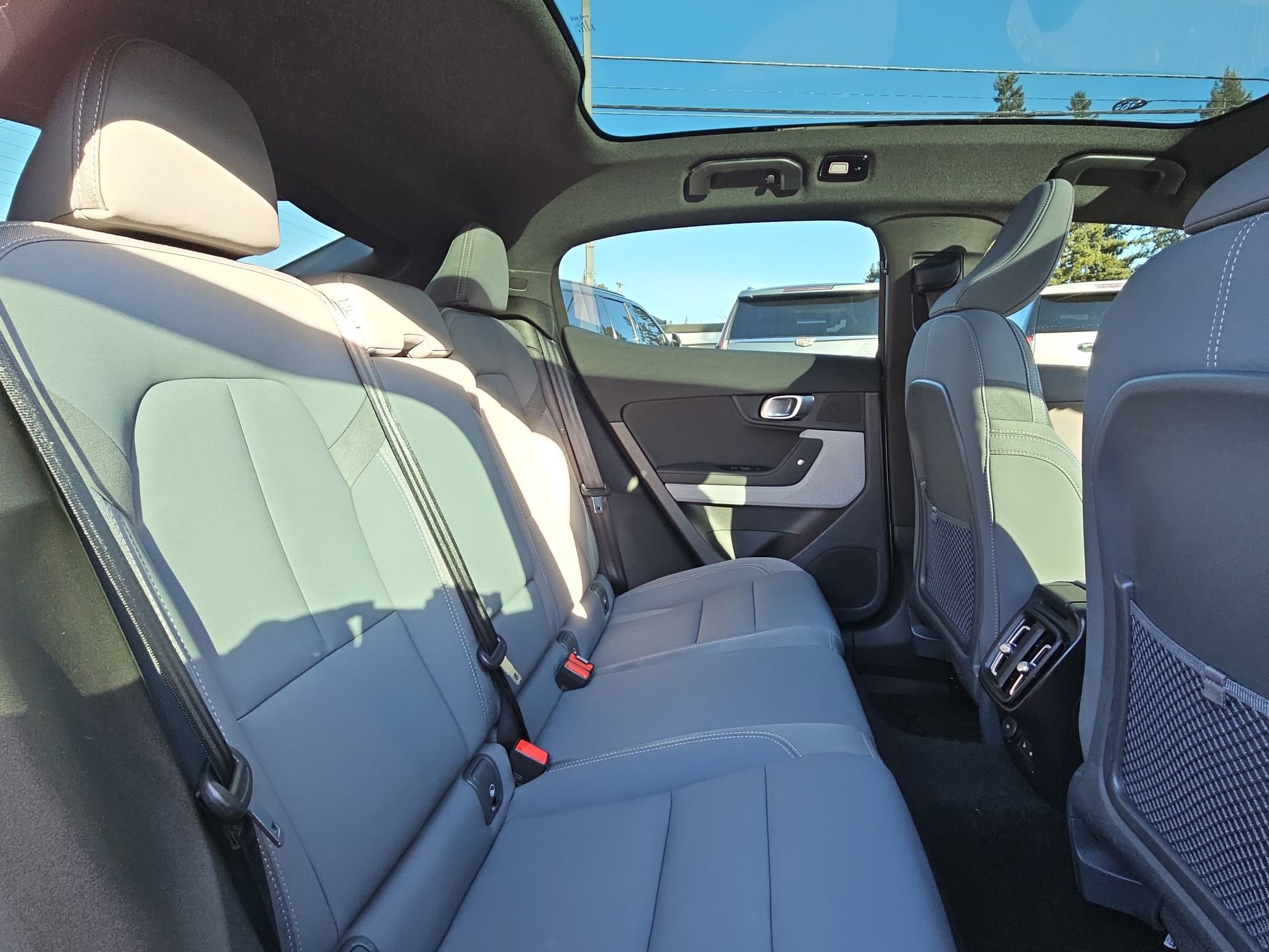 Used 2023 Polestar Polestar 2 w/ Pilot Pack image 29