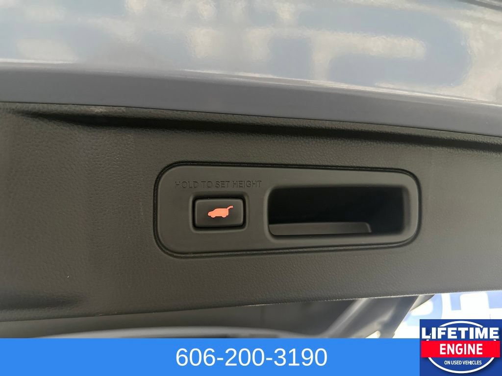 Used 2024 Honda Pilot Elite image 21