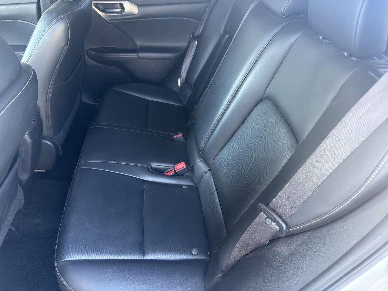 Used 2014 Lexus CT 200h FWD image 22
