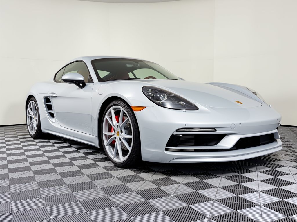 Certified 2025 Porsche 718 Cayman S RWD image 7