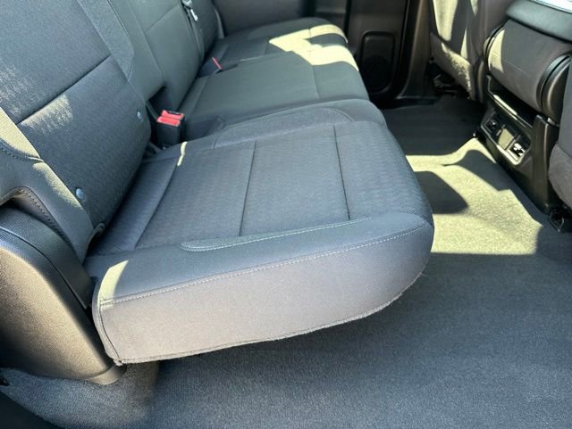 Used 2024 Chevrolet Silverado 2500 Custom w/ Custom Value Package AWD/4WD image 18