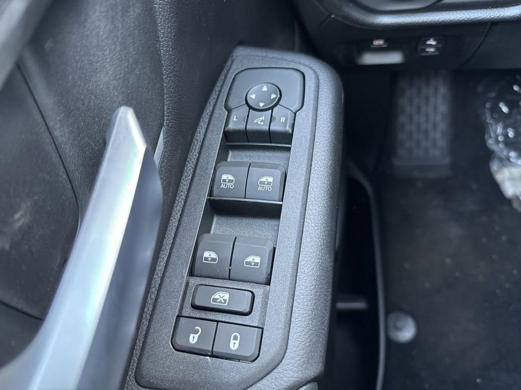 New 2026 RAM 1500 4x4 Crew Cab image 12