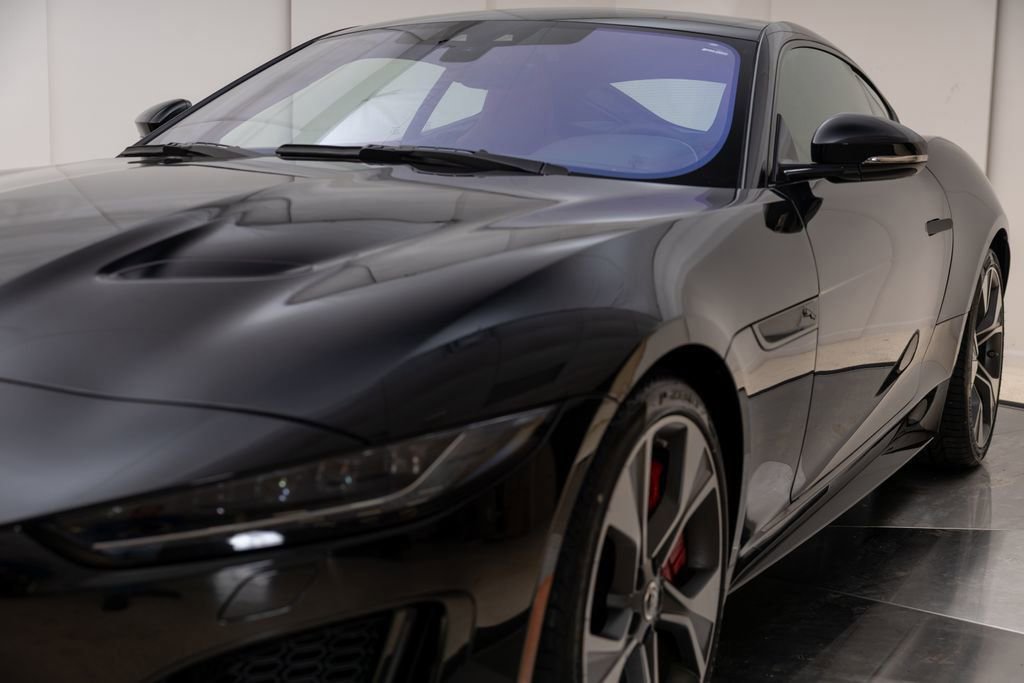 Used 2024 Jaguar F-TYPE R-Dynamic RWD image 10