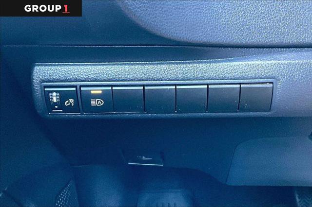 Certified 2022 Toyota Corolla LE FWD image 35